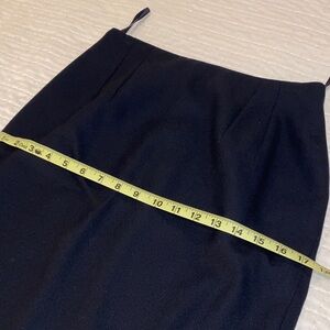 Jennifer Moore Petite Black Wool Garment